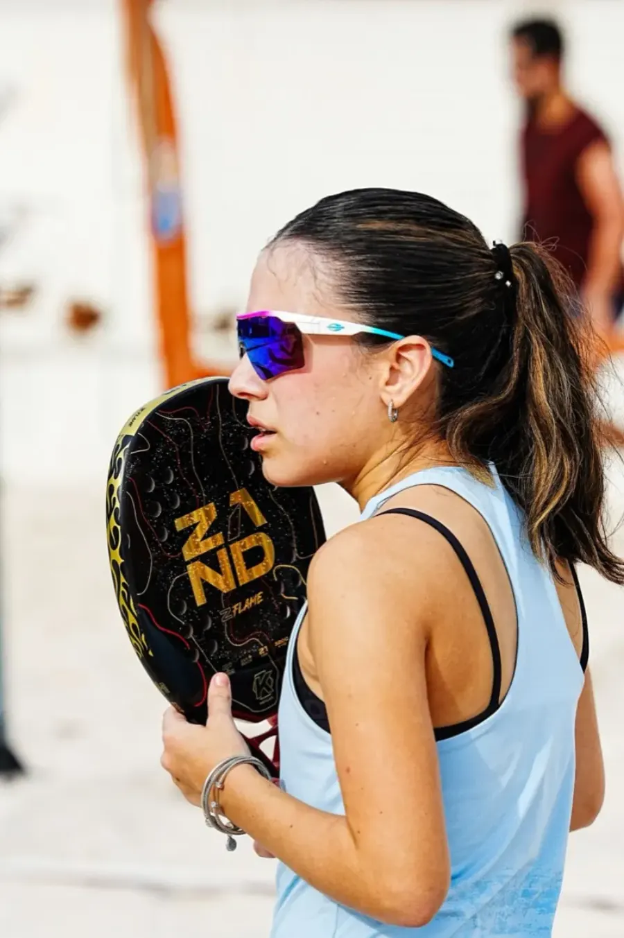 Beach tennis